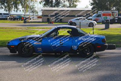 media/Jan-10-2026-Turn8 Trackdays (Sat) [[448b66da83]]/Around the Pits/